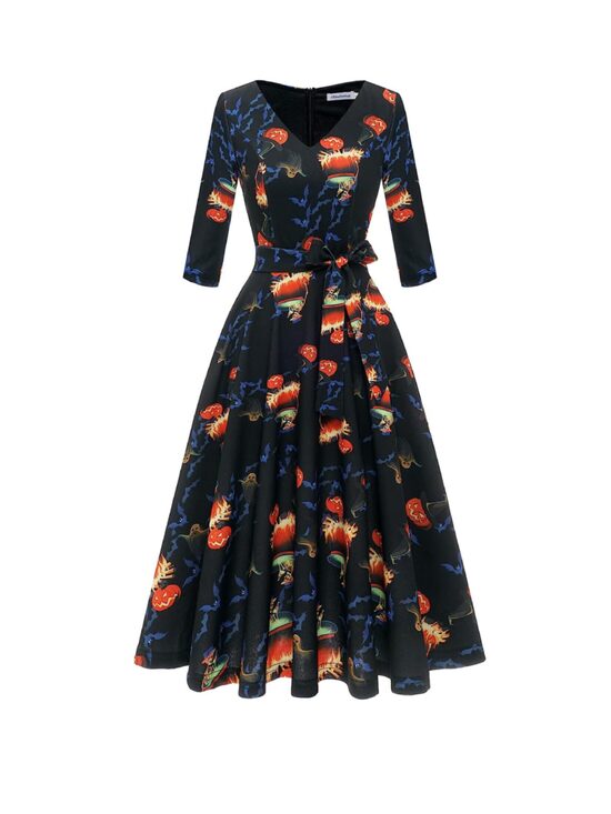 Rockabilly stiilis taskutega Halloweeni-teemaline kleit